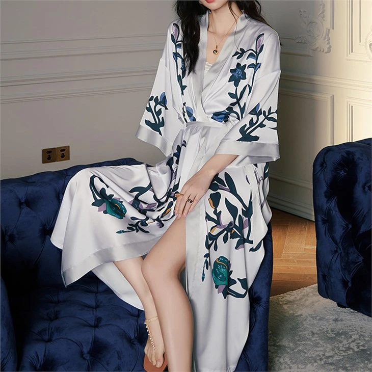 Pijamas de seda para el hogar de lujo ligeros con impresión personalizada